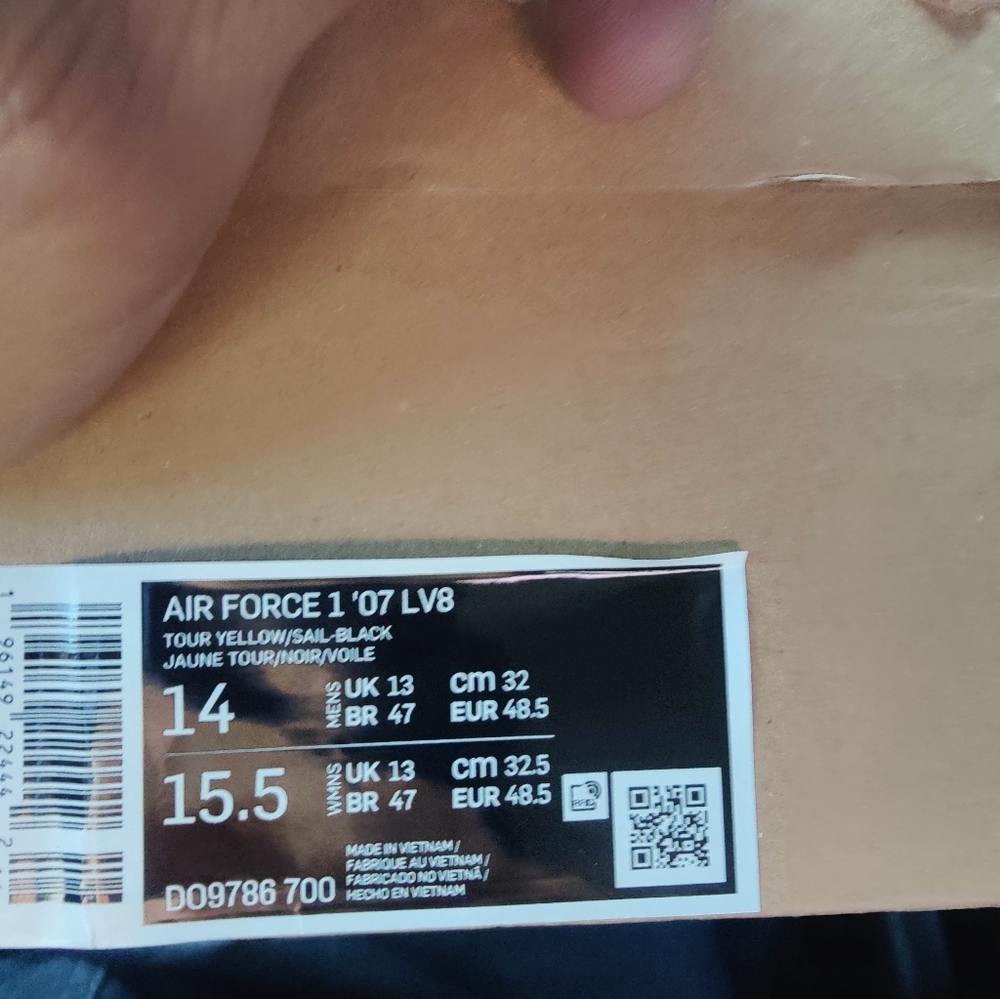 Men's air force one's 07./